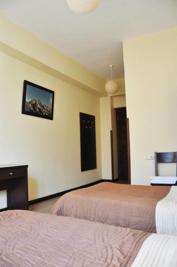 Hotel Stepantsminda Extérieur photo